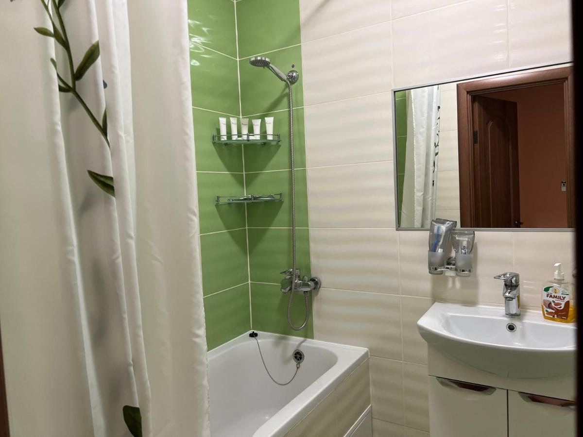 Apartaments Sichovyh Strilciv 68A Ivano-Frankivsk Luaran gambar