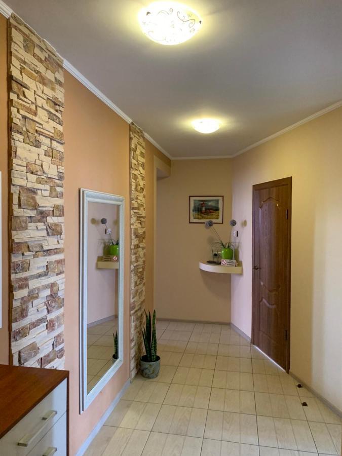 Apartaments Sichovyh Strilciv 68A Ivano-Frankivsk Luaran gambar
