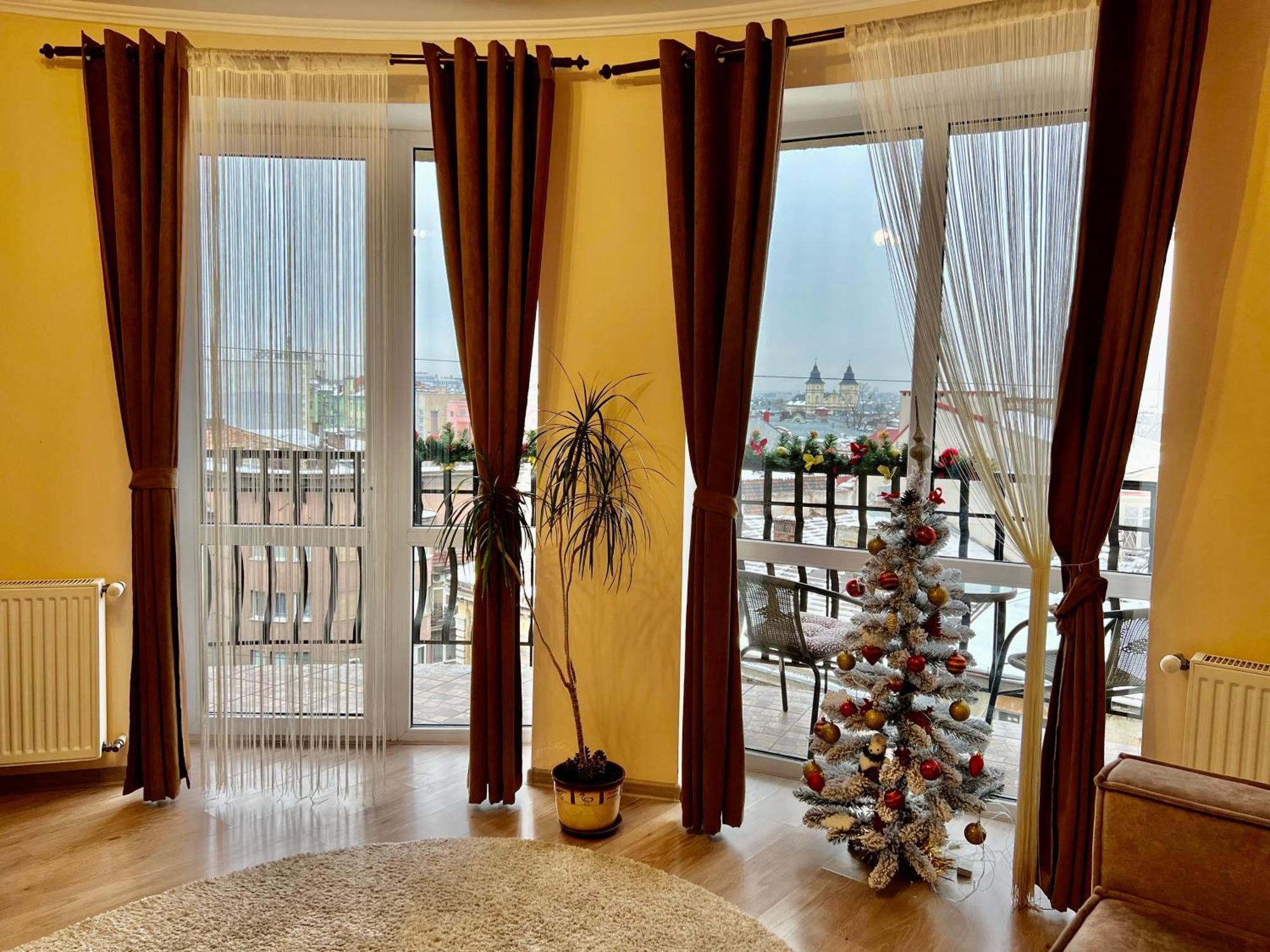 Apartaments Sichovyh Strilciv 68A Ivano-Frankivsk Luaran gambar